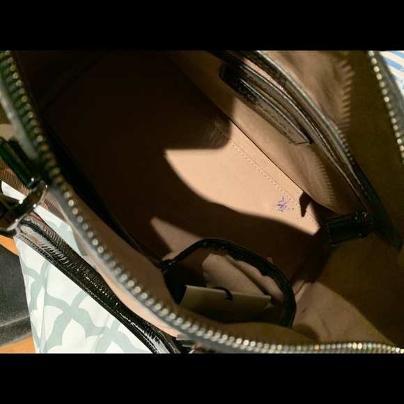 Burberry Bag - Picture 3 of 9